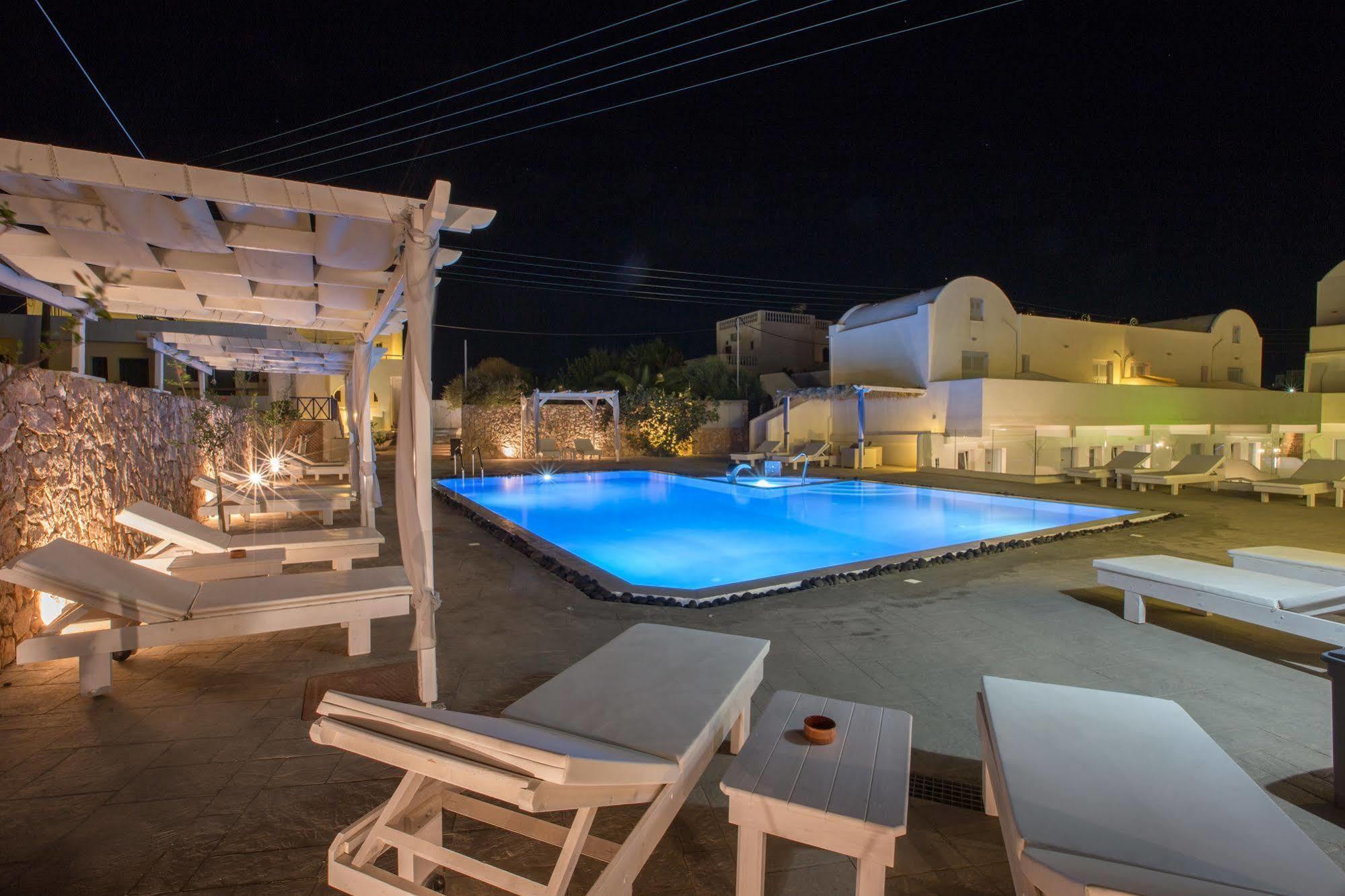 Odysseas Hotel 3*